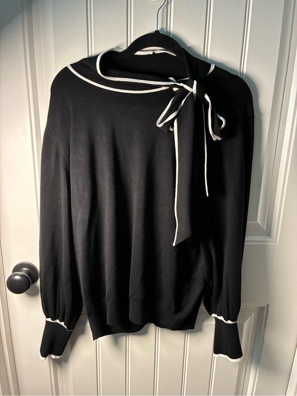 Liz Claiborne Black Sweater with White Trim and Neck Tie
